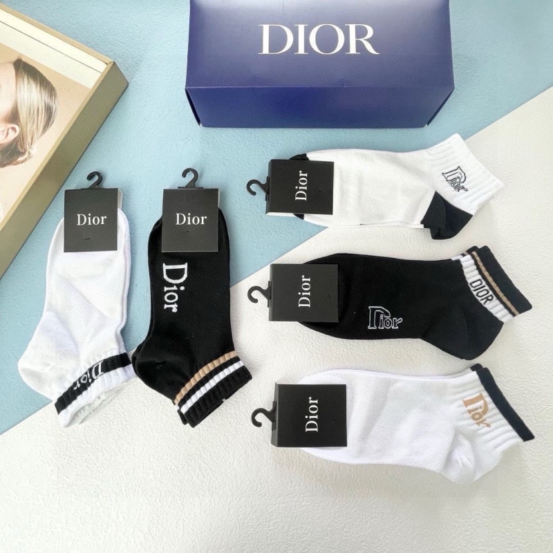 DIOR